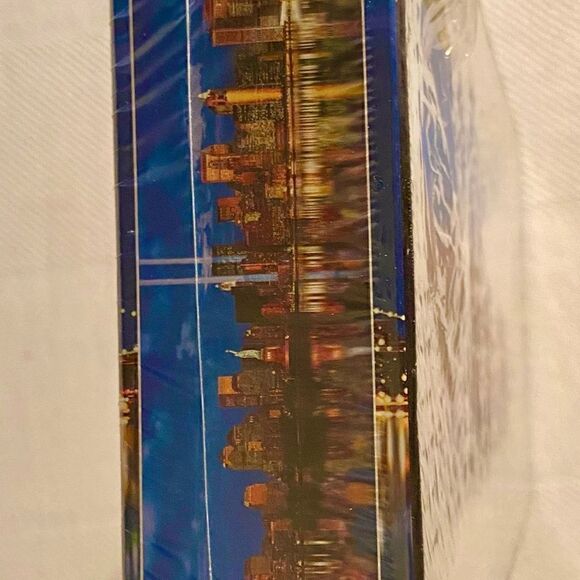 *New & Sealed* New York 9-11 Tribute Panoramic Puzzle~ Buffalo Games 750 pc. - Picture 8 of 9